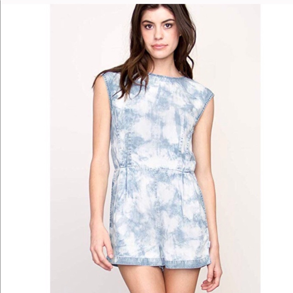 RVCA romper never worn size L
